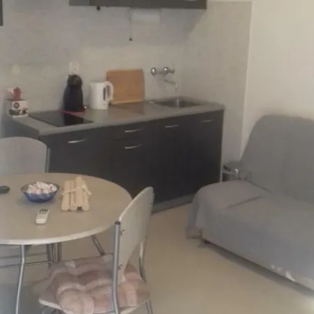 Apartment Tili